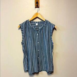 Old Navy NWT Sleeveless Stripe Button Up Blouse
